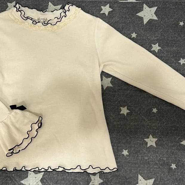 엑시즈팜 러블리 프릴 니트