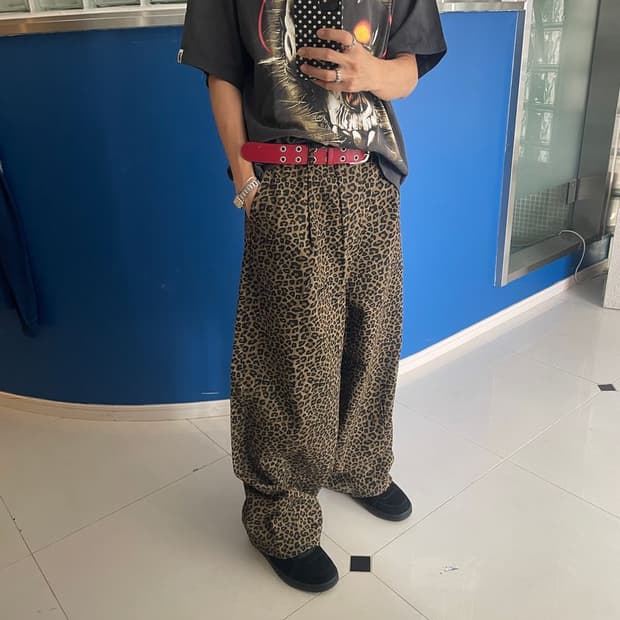 TUCK TWILL PANTS 턱 트윌 팬츠