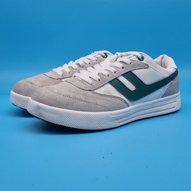 ooo 프로스펙스 페이끼102 운동화 255