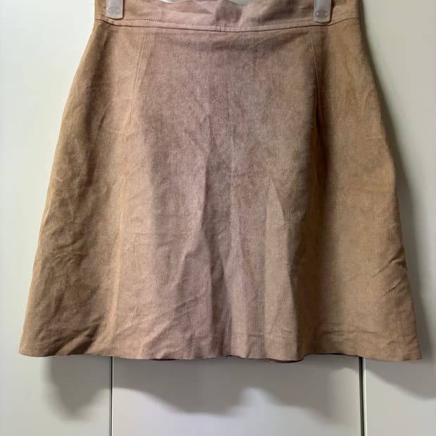 스웨이드 미니 스커트 (새상품)