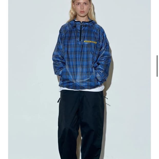 스컬프터 반집업 바람막이