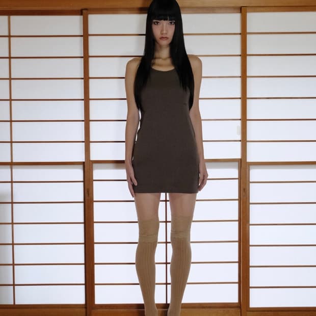 Back hole tank top dress 005