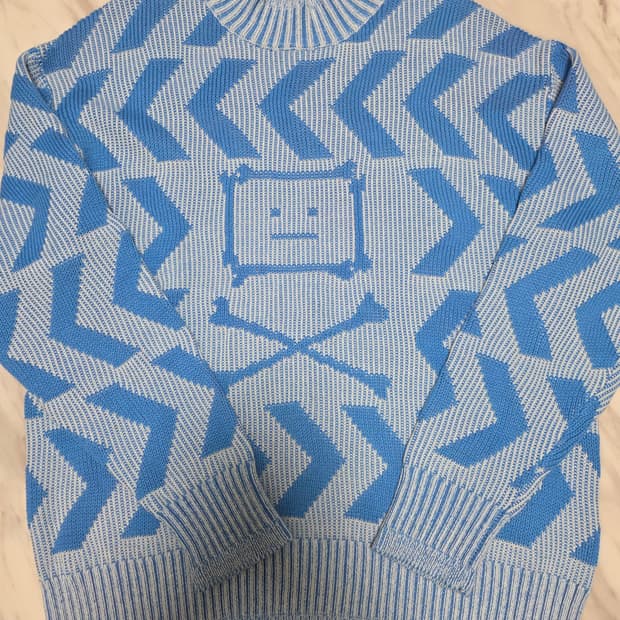 공용 페이스 로고 니트