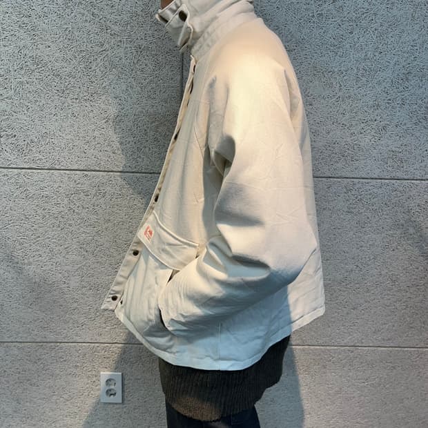 VTG 풀오버 화이트 자켓