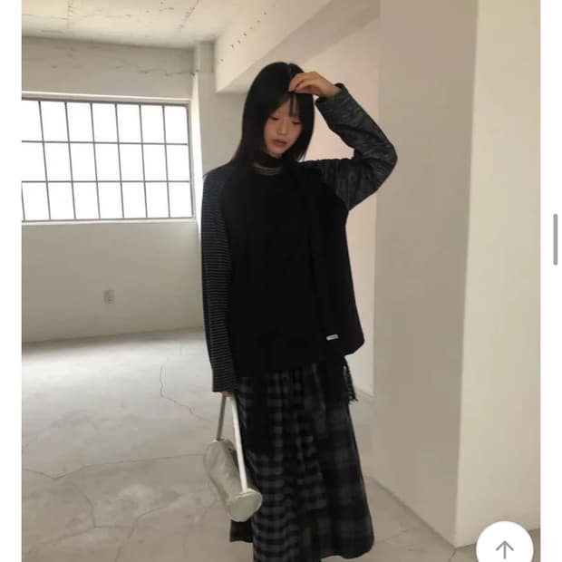 묘랑 리프 언발 단카라 티셔츠