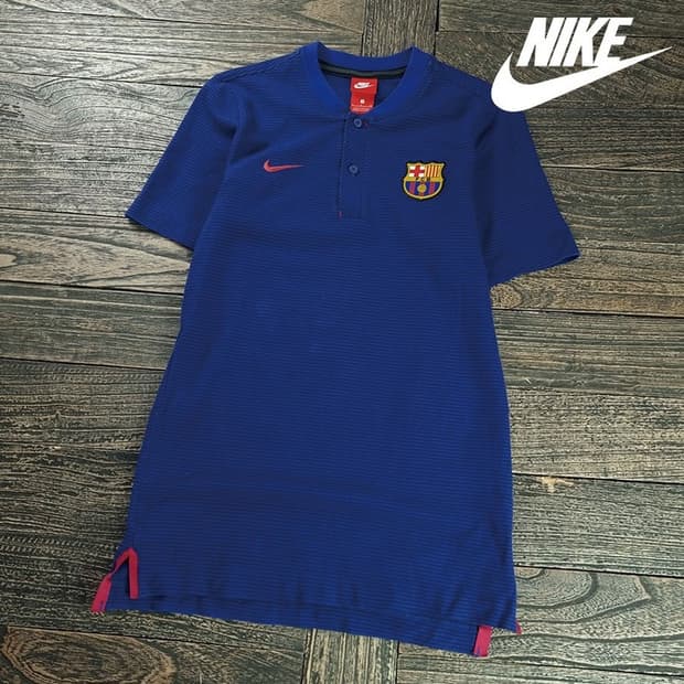 [나이키] 바르셀로나 스트라이프 헨리넥 롱 반팔티 네이비 M20220