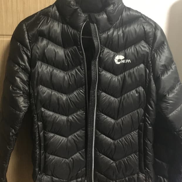 네파 경량패딩 90