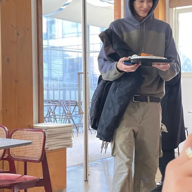 (변우석착용) 디스이즈네버댓 후드