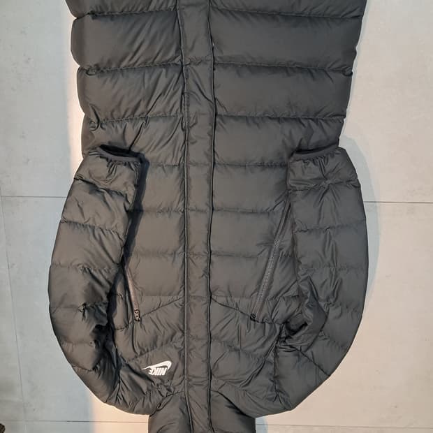 나이키 패딩 M 사이즈