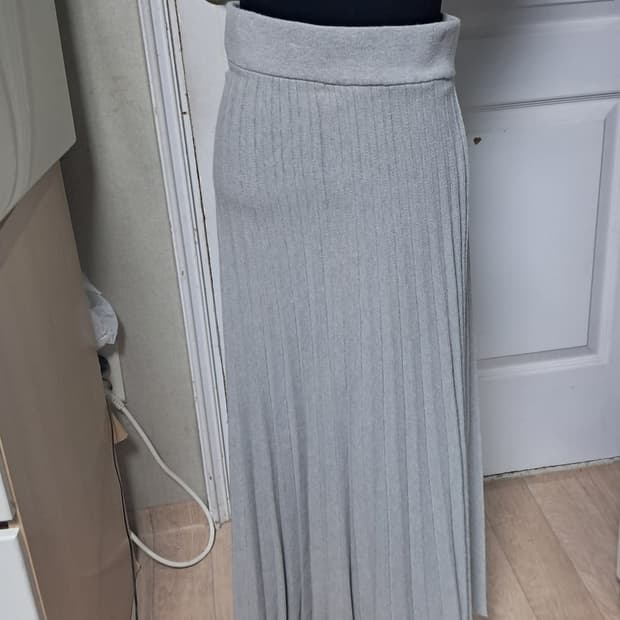g studio 지스튜디오 니트 플리츠 롱 스커트 55