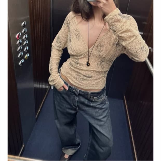 자라 비즈 레이스 탑