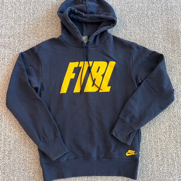 나이키 FTBL 라인