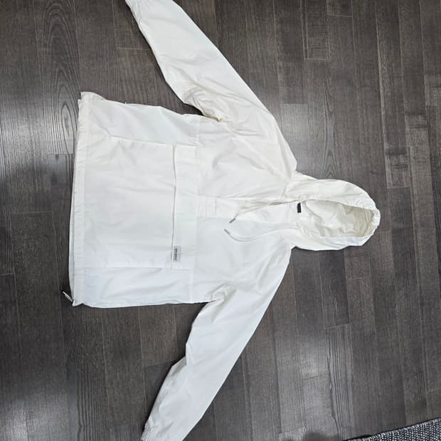 뉴발란스 바람막이 아노락