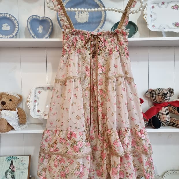 axes femme(액시즈팜)  플라워 레이스업 원피스