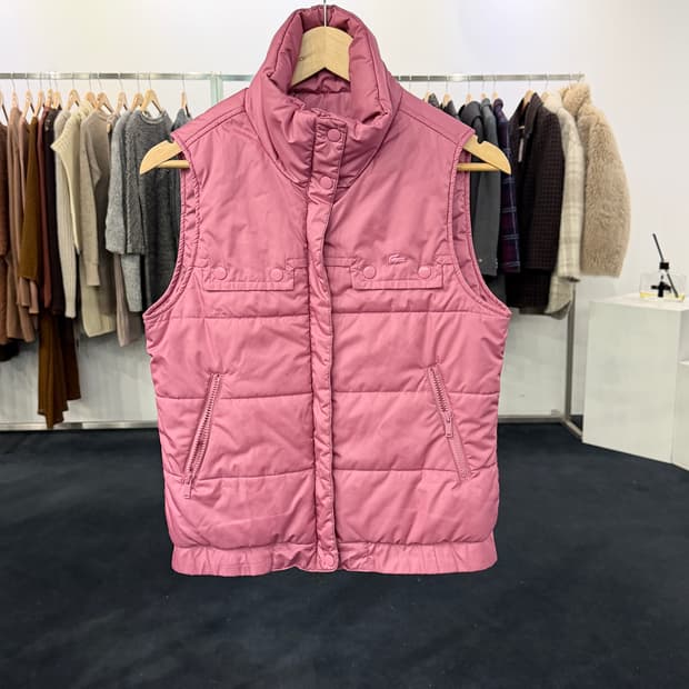 [38] 라코스테 패딩조끼 핑크
