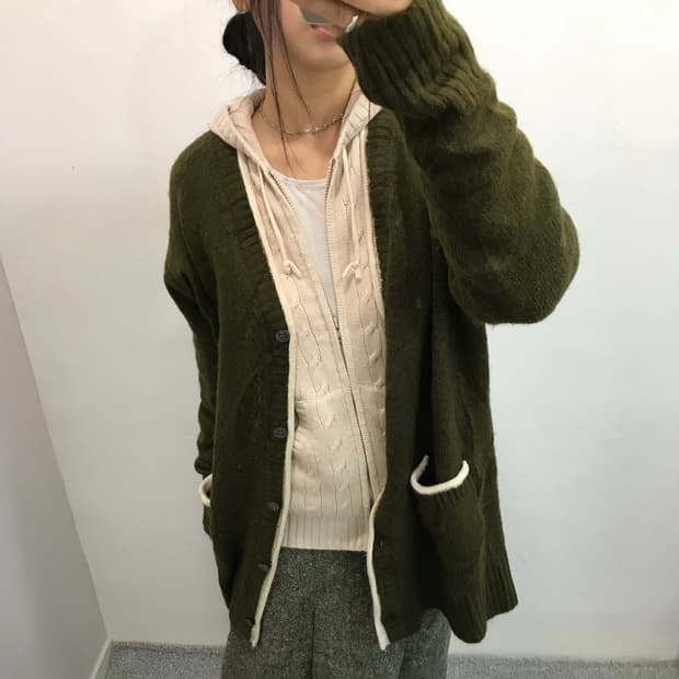 포인트 니트 롱 가디건