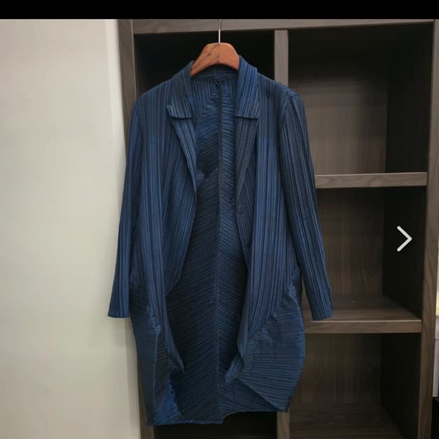 이세이미야케 플리츠플리츠 블루블랙 투톤개건