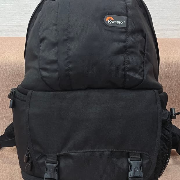 로우프로(Lowepro) 카메라/노트북 멀티 백팩