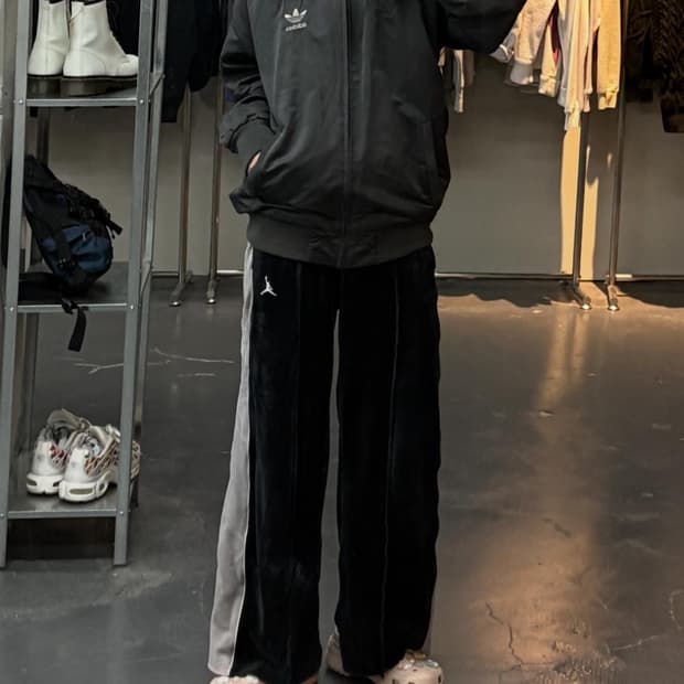 아디다스 백 빅로고 다크그레이 파이어버드 자켓 A2916