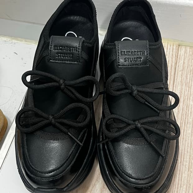 엘리자베스 스튜어트 키높이 운동화 신발 225
