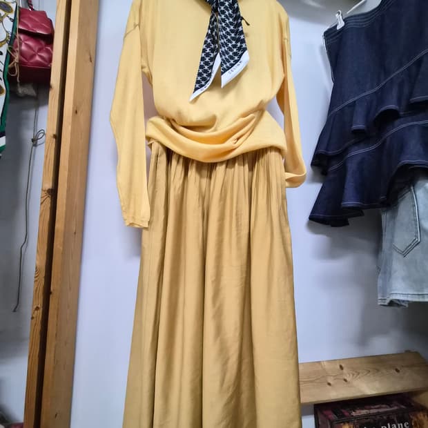 돌체비타 보트넥 니트. 레이온 와이드팬츠