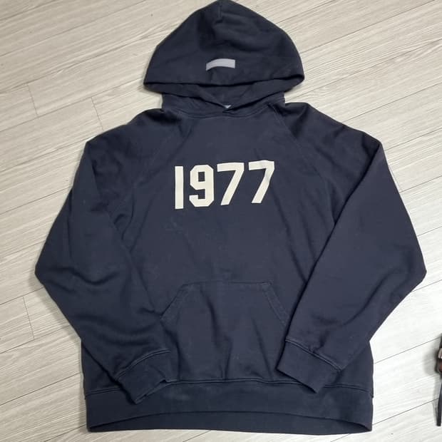 피어오브갓 에센셜 1977 후드티(105)