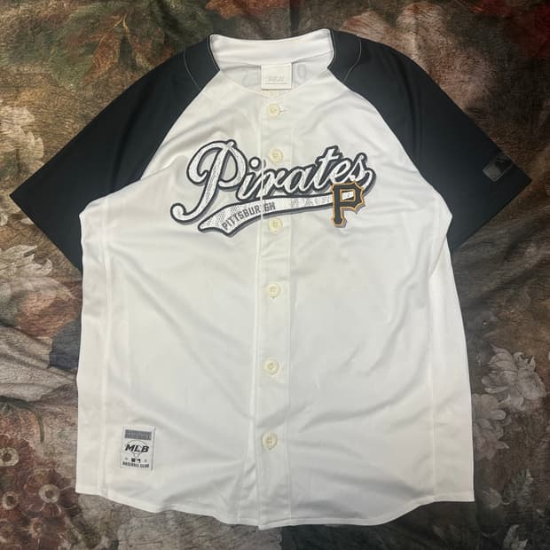 MLB 빈티지 PIRATERS 베이스볼화이트셔츠 100