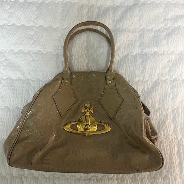 비비안웨스트우드 빈티지 빅 숄더백 아이보리