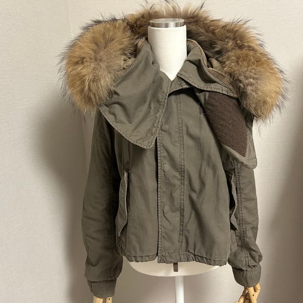 GOA G.O.A 고아 라쿤퍼 숏 자켓