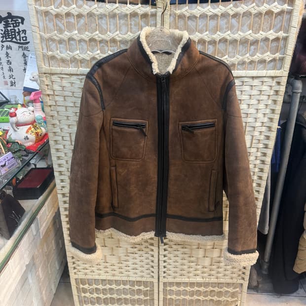 100 정품 에트로 양가죽 무스탕 팝니다