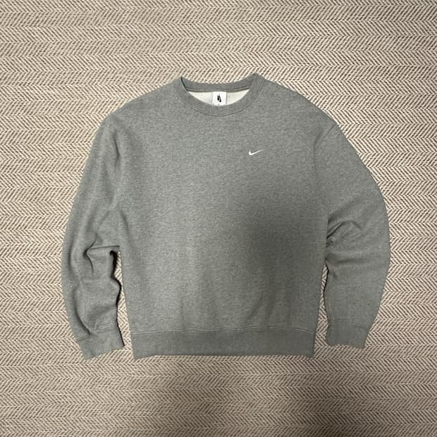 NIKE nrg sweat shirt
