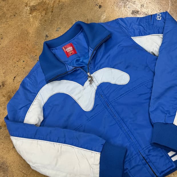 에비수 블루 자켓 