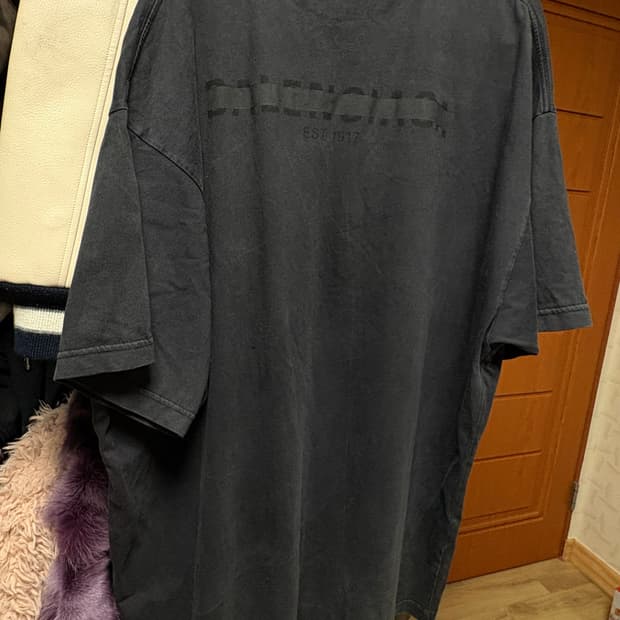 발렌시아가 1917 숏슬리브 반팔 4사이즈 