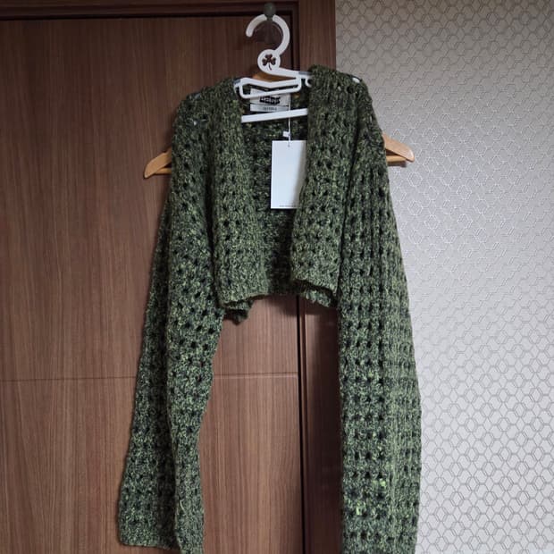 잉크 볼레로 니트 free