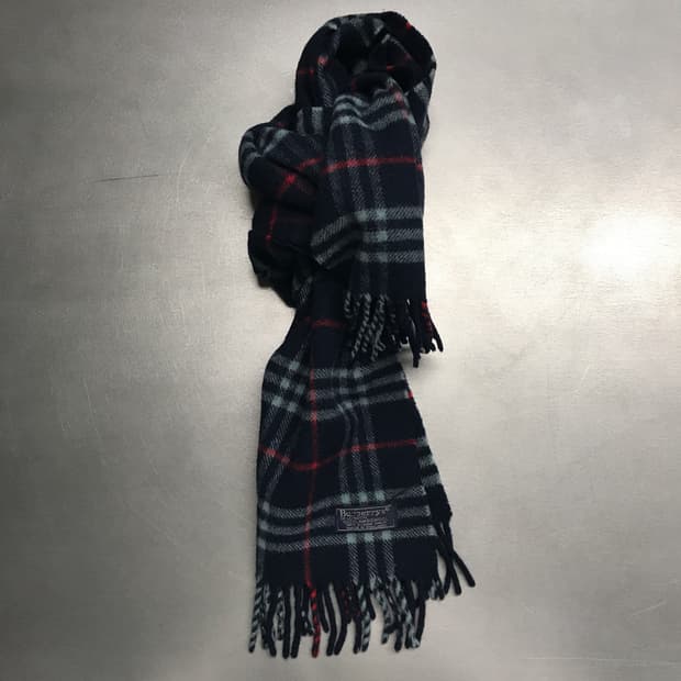 버버리 정품 램스울 머플러 네이비