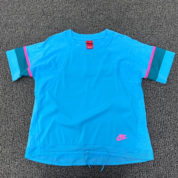 NIKE 나이키 여성 기능성 반팔티셔츠 운동복 S