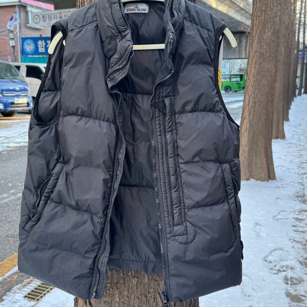 스톤아일랜드 패딩 베스트 자켓
