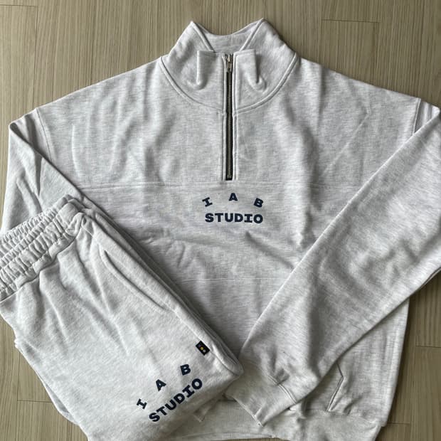 [새상품] 아이앱 스튜디오 스웻 셋업