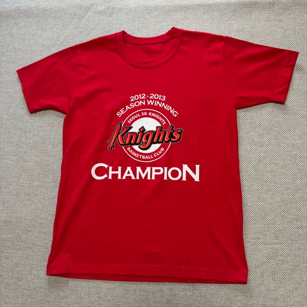 SK 나이츠 챔피언 반팔 티셔츠