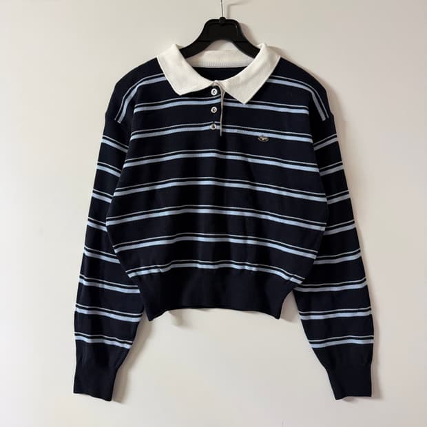 새상품 여자 스트라이프 카라넥 니트