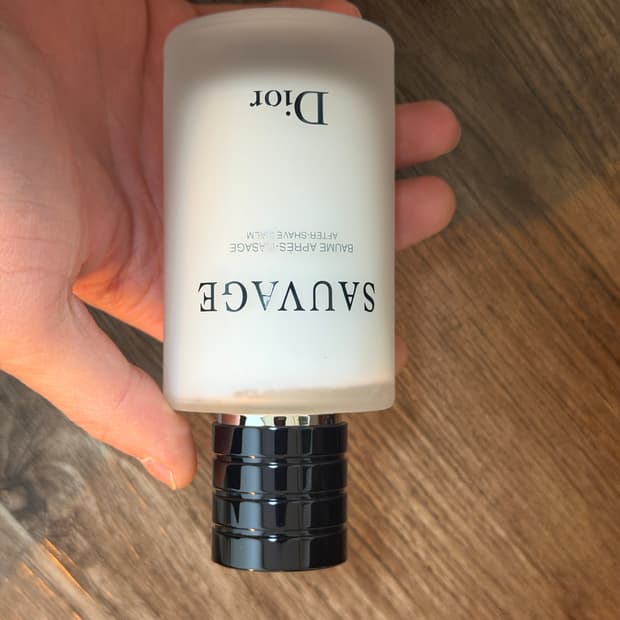 디올 소바쥬 애프터 쉐이브 밤