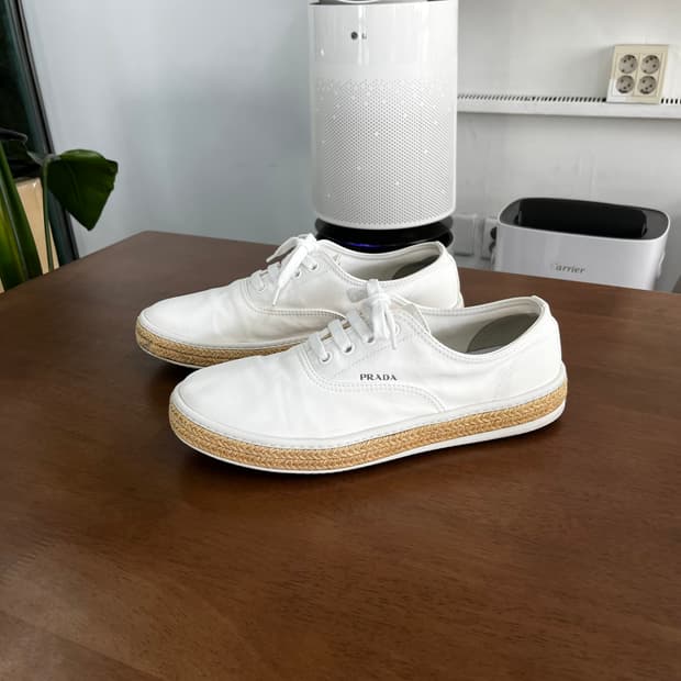 프라다 에스파듀 스니커즈 10