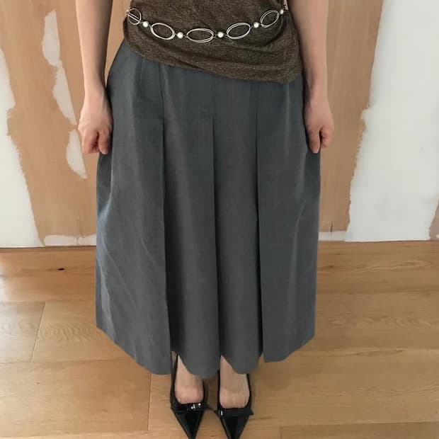 vintage pleats gray skirt