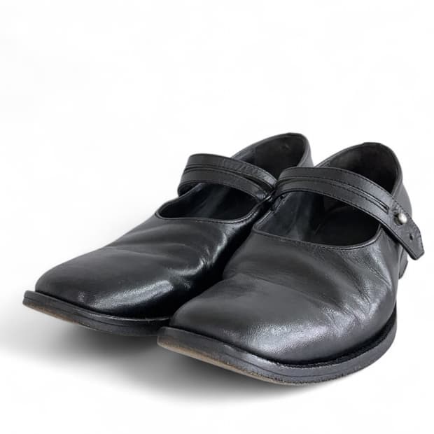 요지 야마모토 와이즈 가죽 스트랩 플랫슈즈