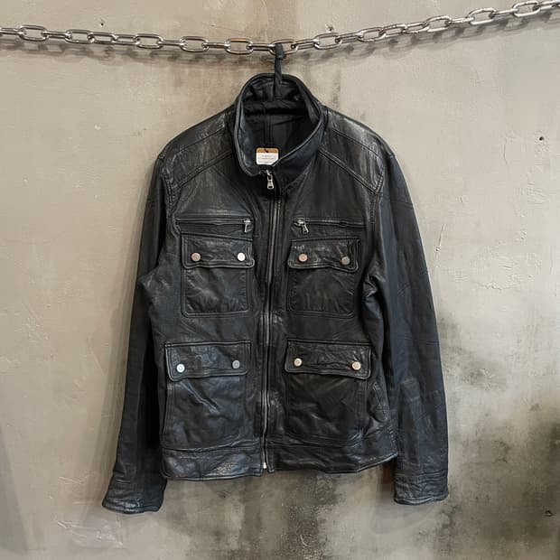 워시드 레더 자켓