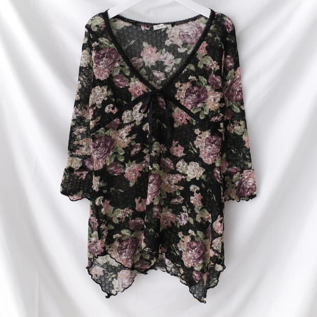flower flared T 