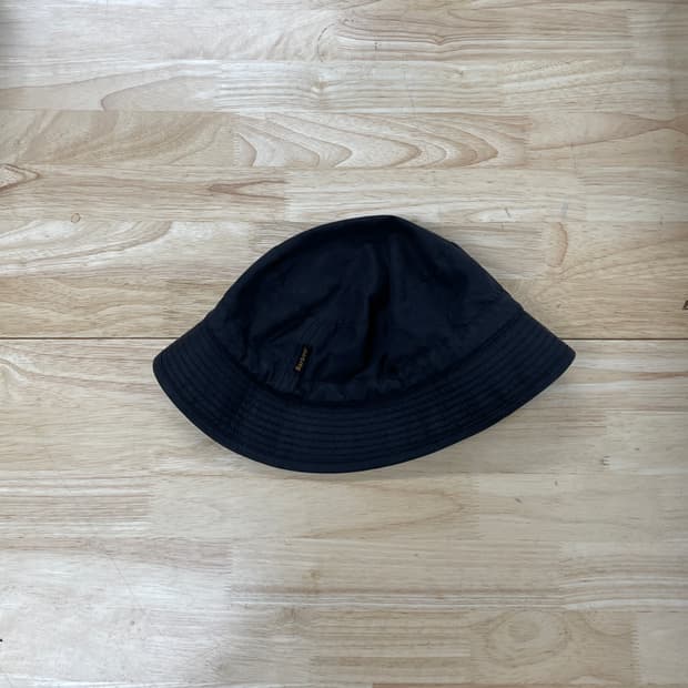 바버 코팅 버킷햇 블랙 XL