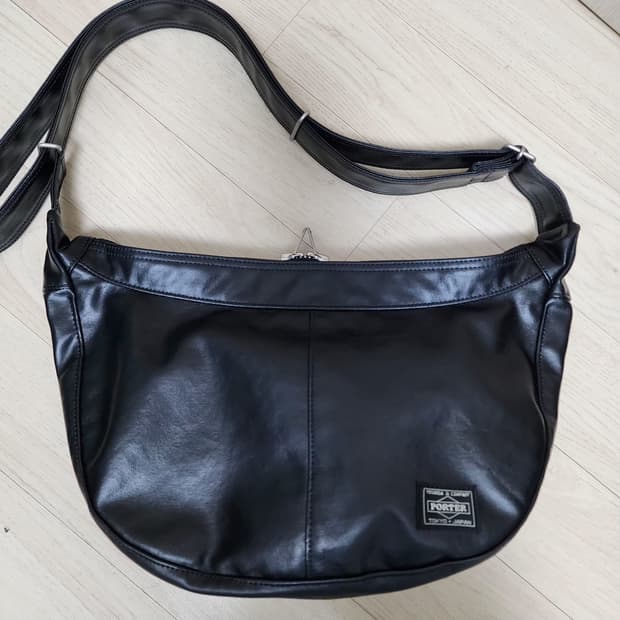 요시다포터 프리스타일 숄더백