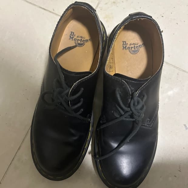 닥터마틴 여성용 240