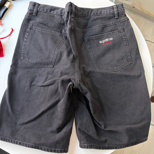 슈프림 배기 데님 쇼츠